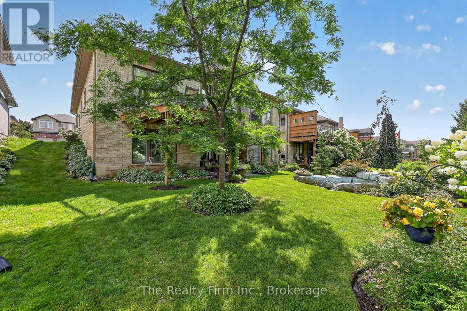 436 FAIRWAY ROAD - Image 32