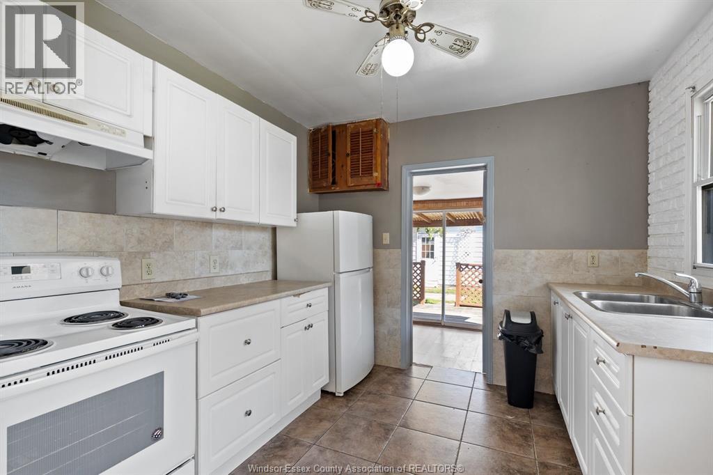 2352 CHANDLER - Image 11