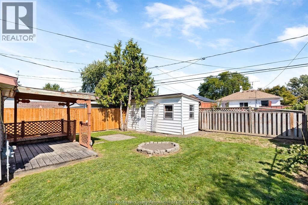 2352 CHANDLER - Image 17