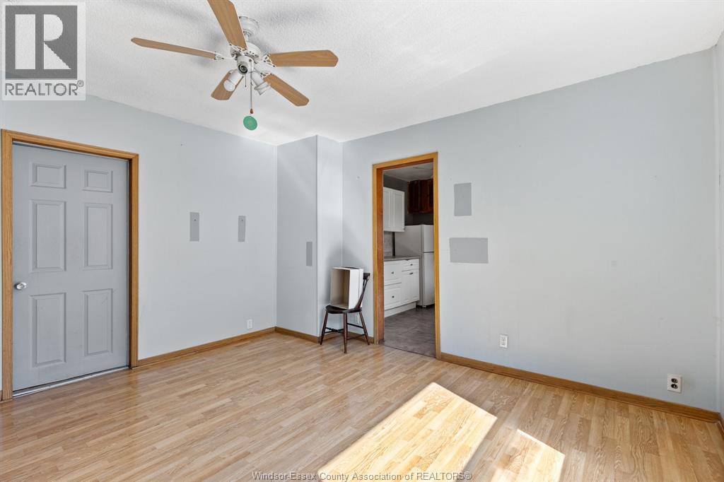 2352 CHANDLER - 6