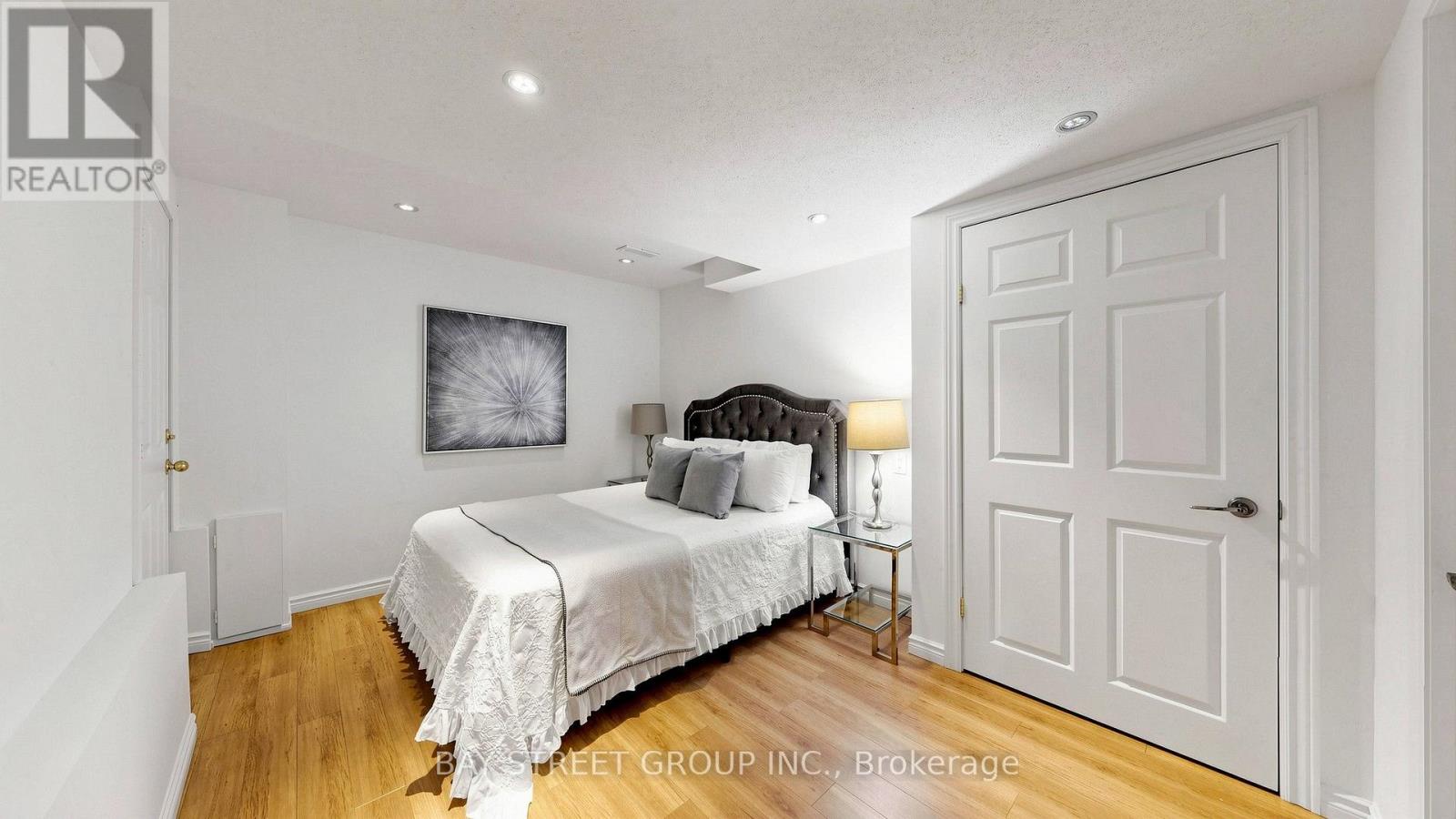 1 MAPLE PARK WAY - 28