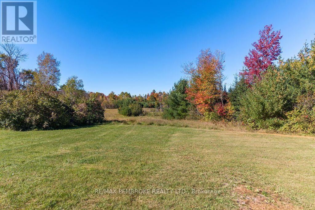 37800 41 HIGHWAY - Image 39