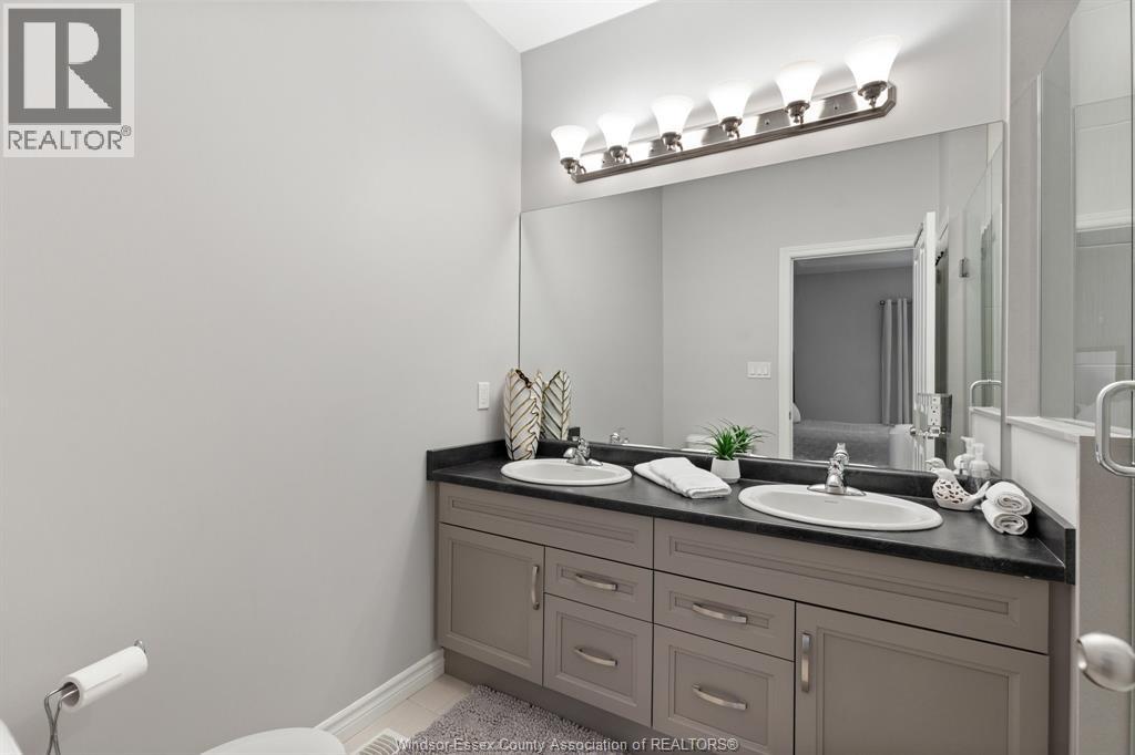 6114 Tiburon Crescent — photo 19