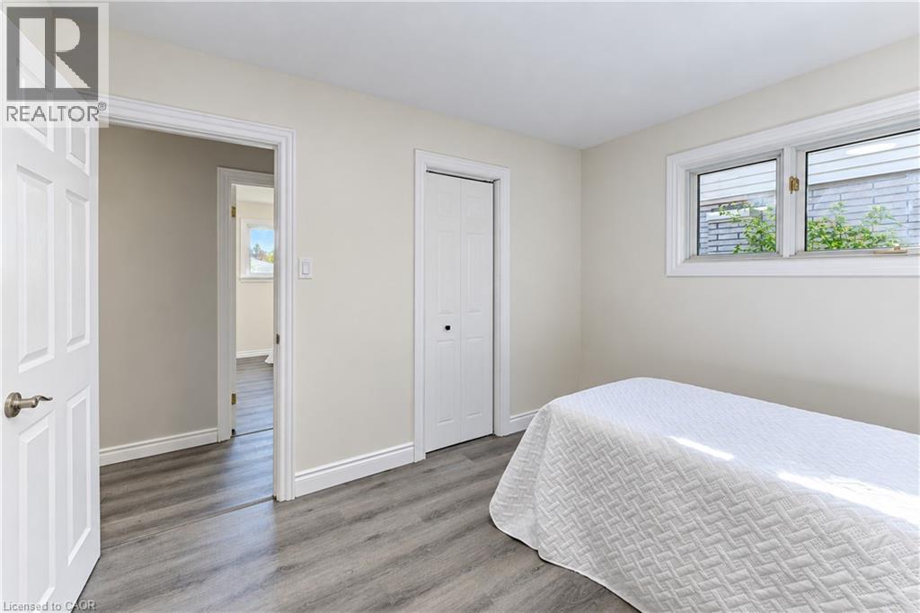 64 Lowrey Avenue South — photo 18