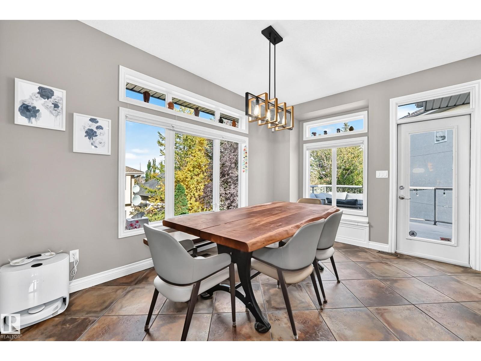 2412 Tegler Green NW, Terwillegar Towne — photo 14 of 30: Property photo