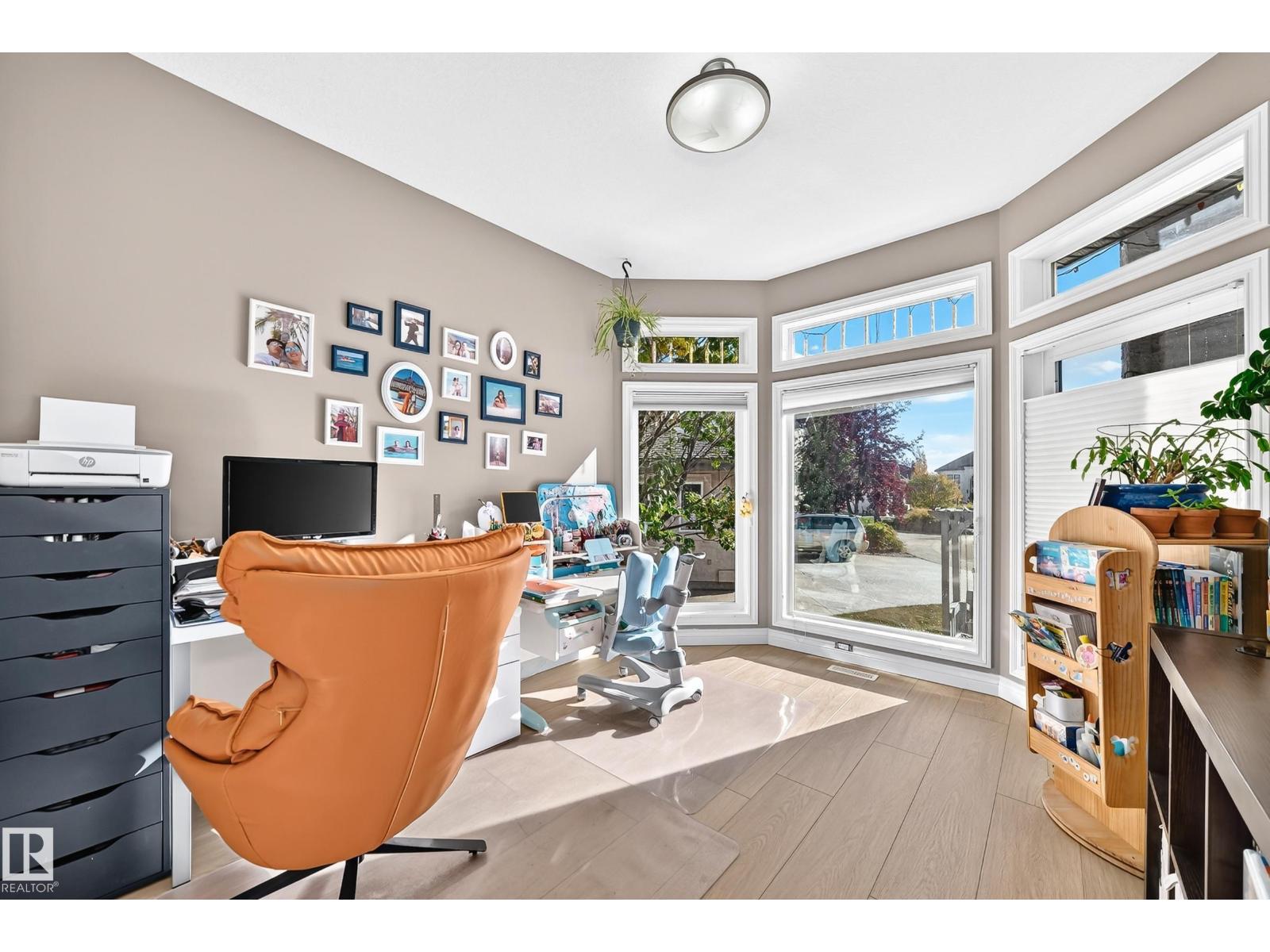 2412 TEGLER GREEN NW - 27