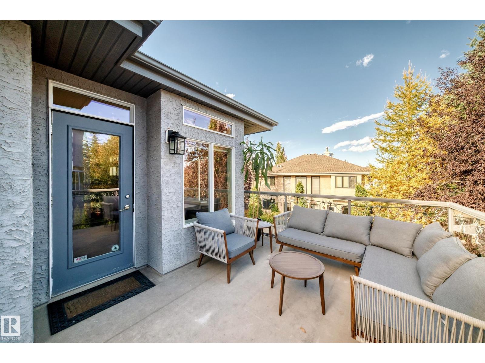 2412 TEGLER GREEN NW - 44