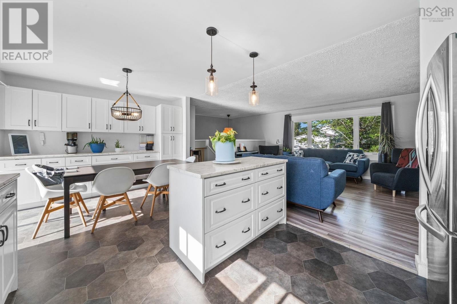 Property 20 of 50 of 76 Wilmot Street