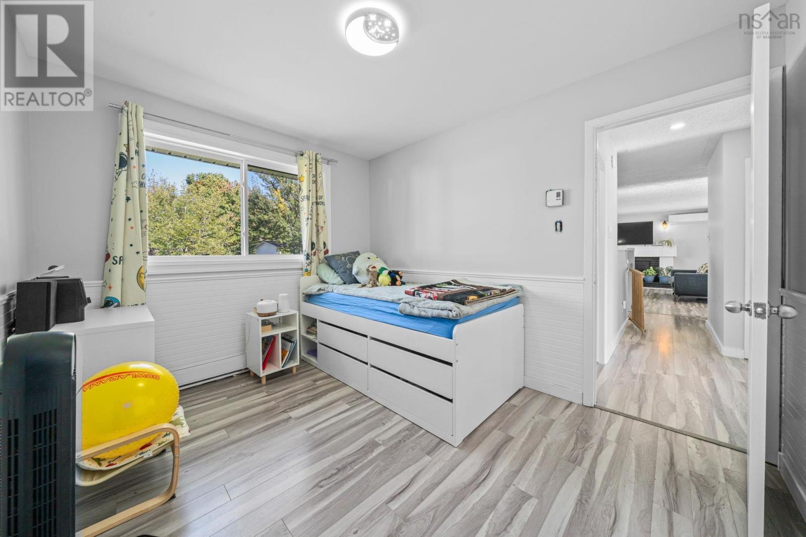 Property 28 of 50 of 76 Wilmot Street