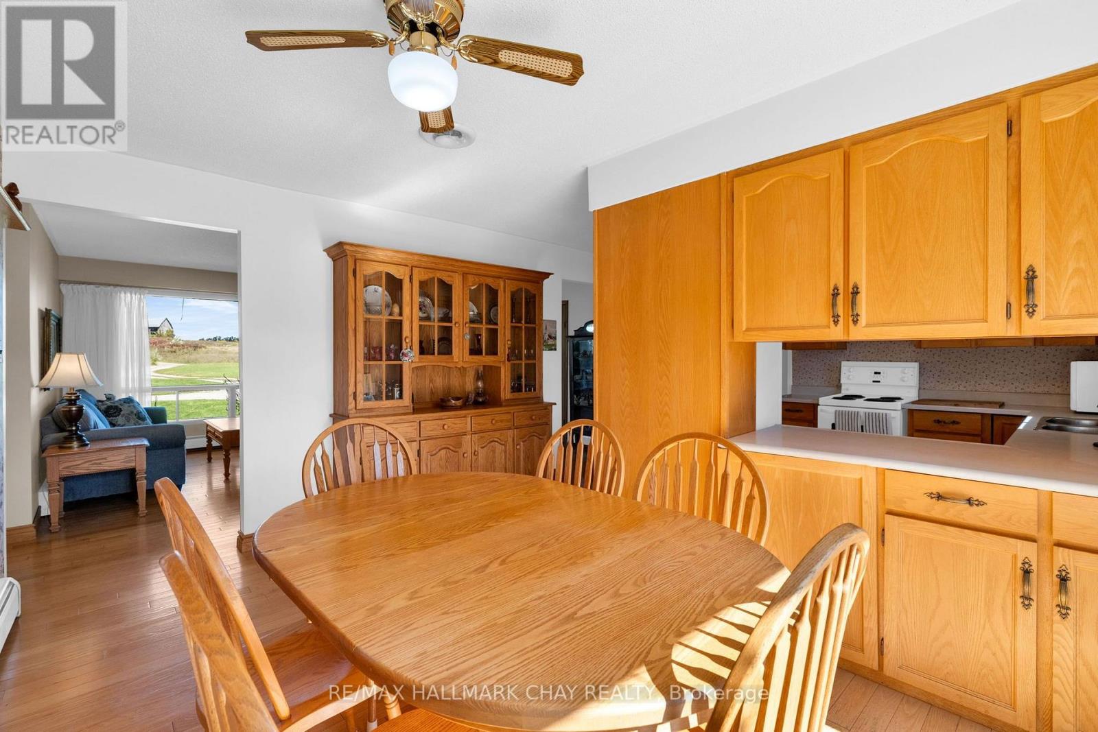 1855 SUNNIDALE ROAD - 11