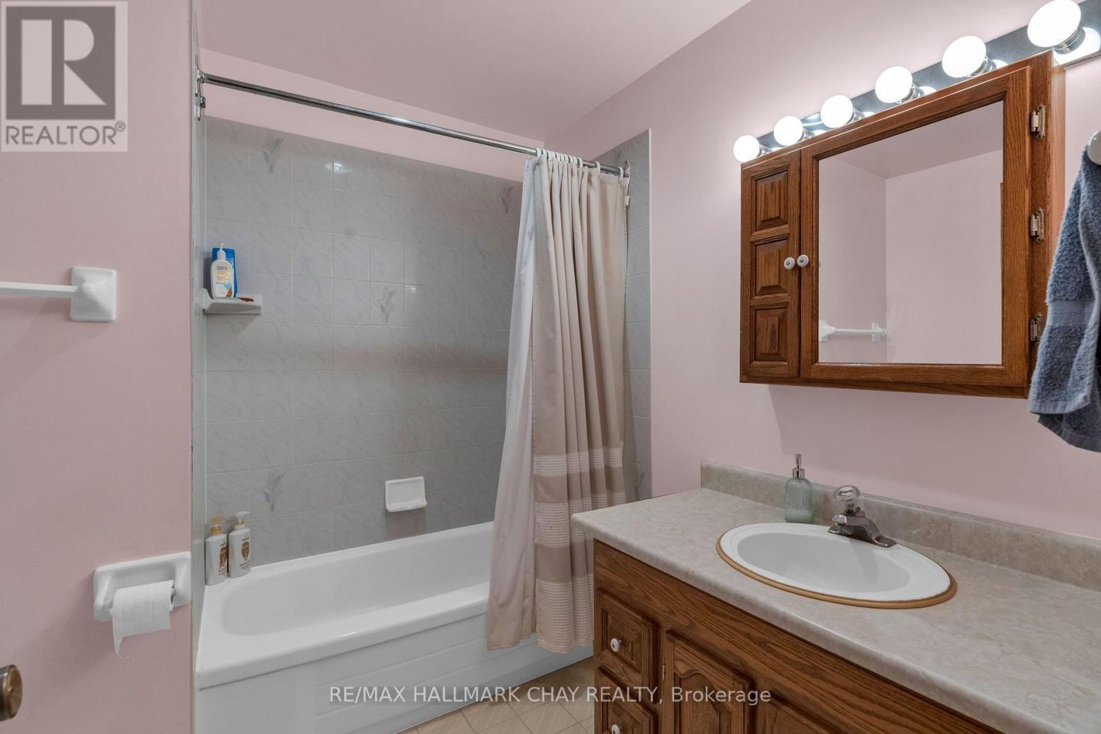 1855 SUNNIDALE ROAD - 19