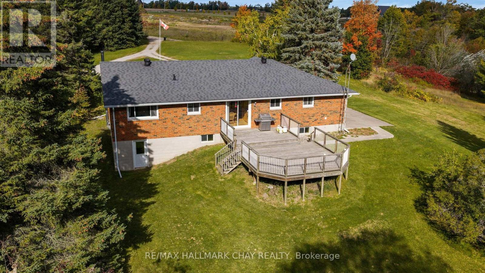 1855 Sunnidale Road, Springwater, ON photo 41