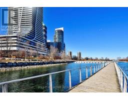 Lph02b - 20 Shore Breeze Drive, Toronto, ON M8V1A1 Photo 10