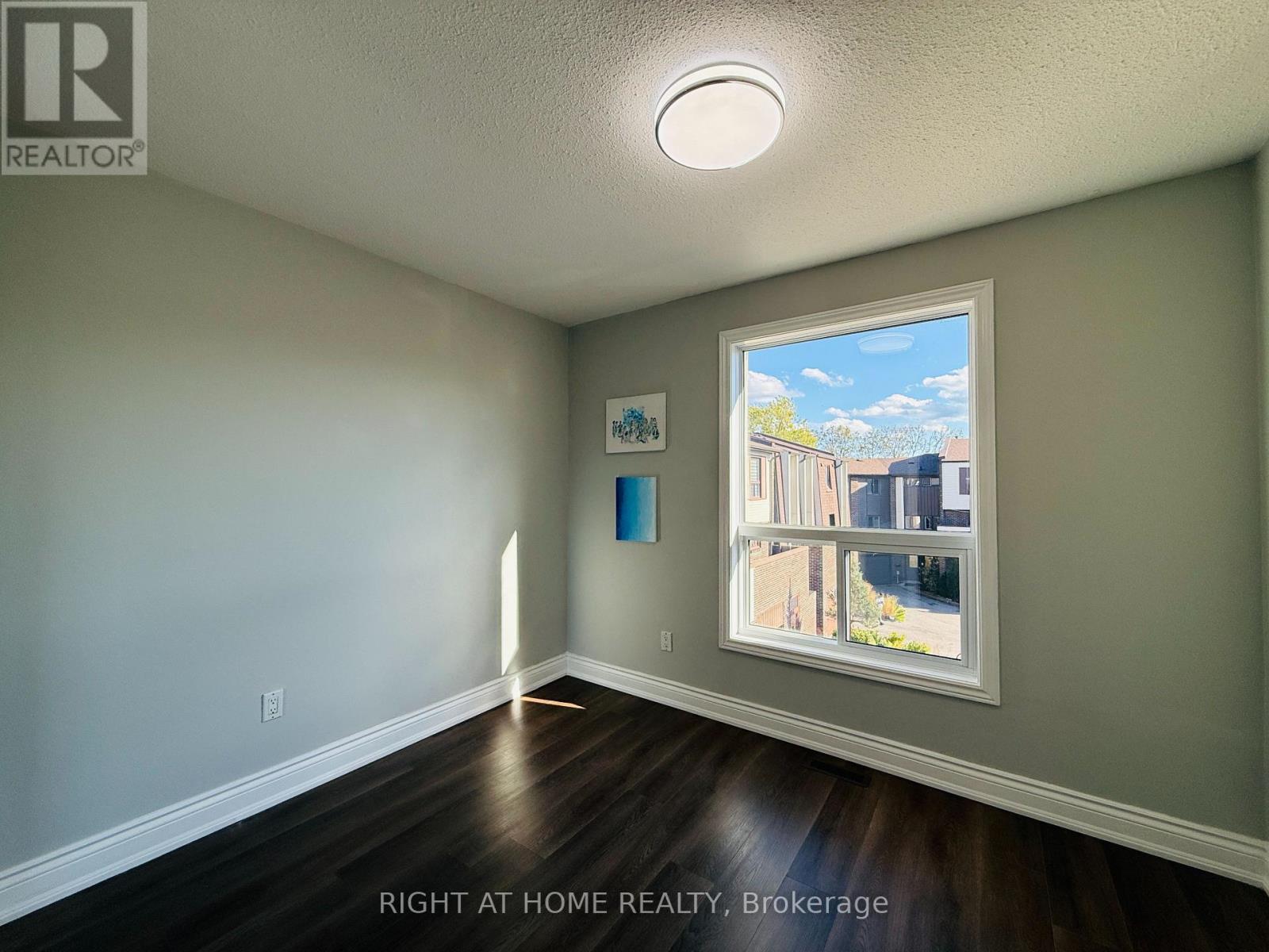 70 Spire Hillway Way — photo 25