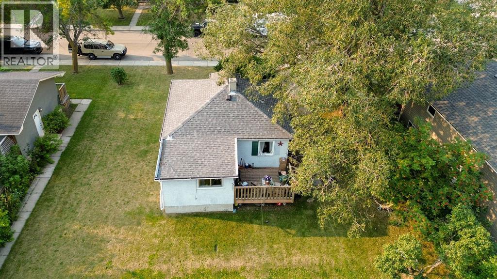 Listing photo – 3830 46 Street, Red Deer