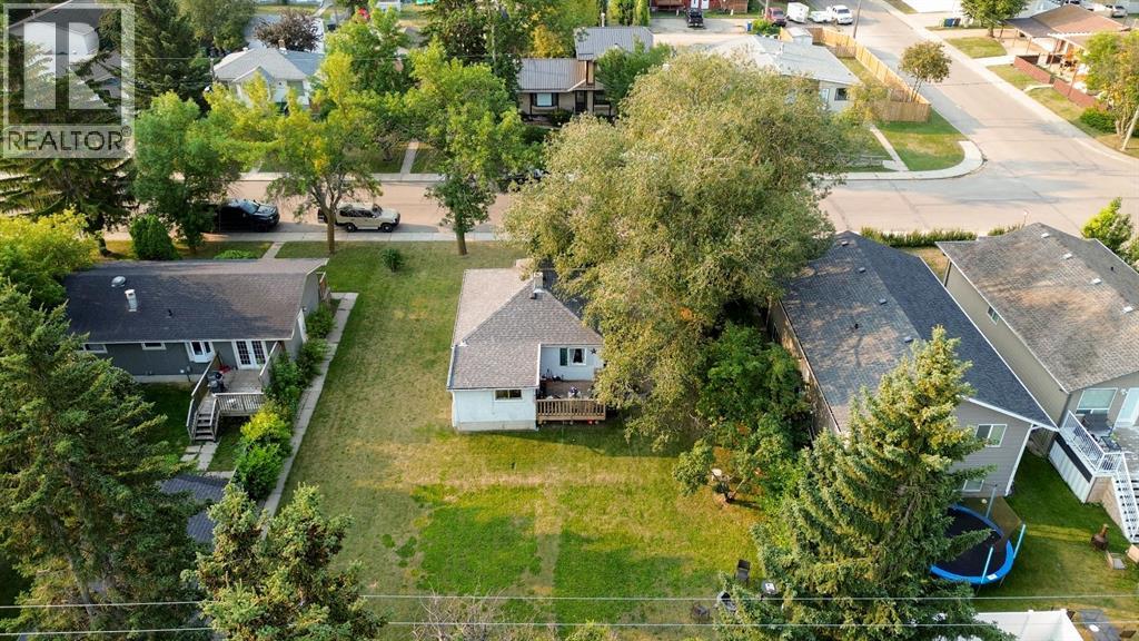 Listing photo – 3830 46 Street, Red Deer