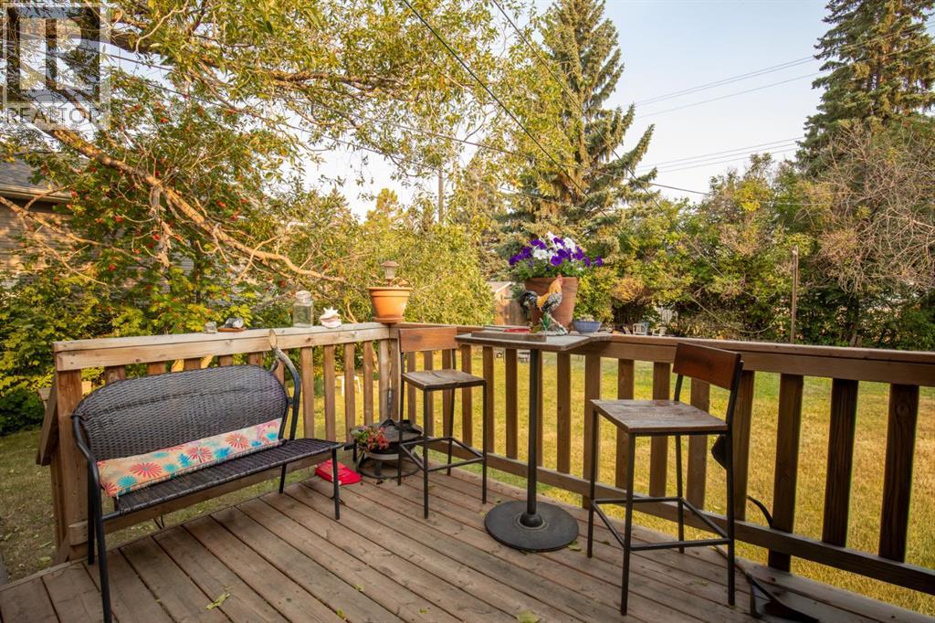 Listing photo – 3830 46 Street, Red Deer