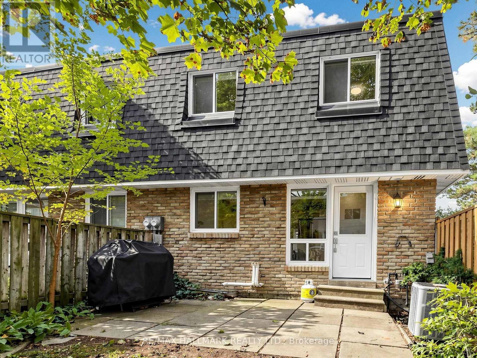 13- 282 Royal Orchard Boulevard, Markham, ON photo 38