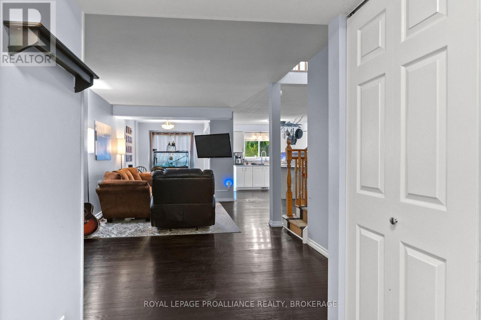 392 DAVIS DRIVE - 3