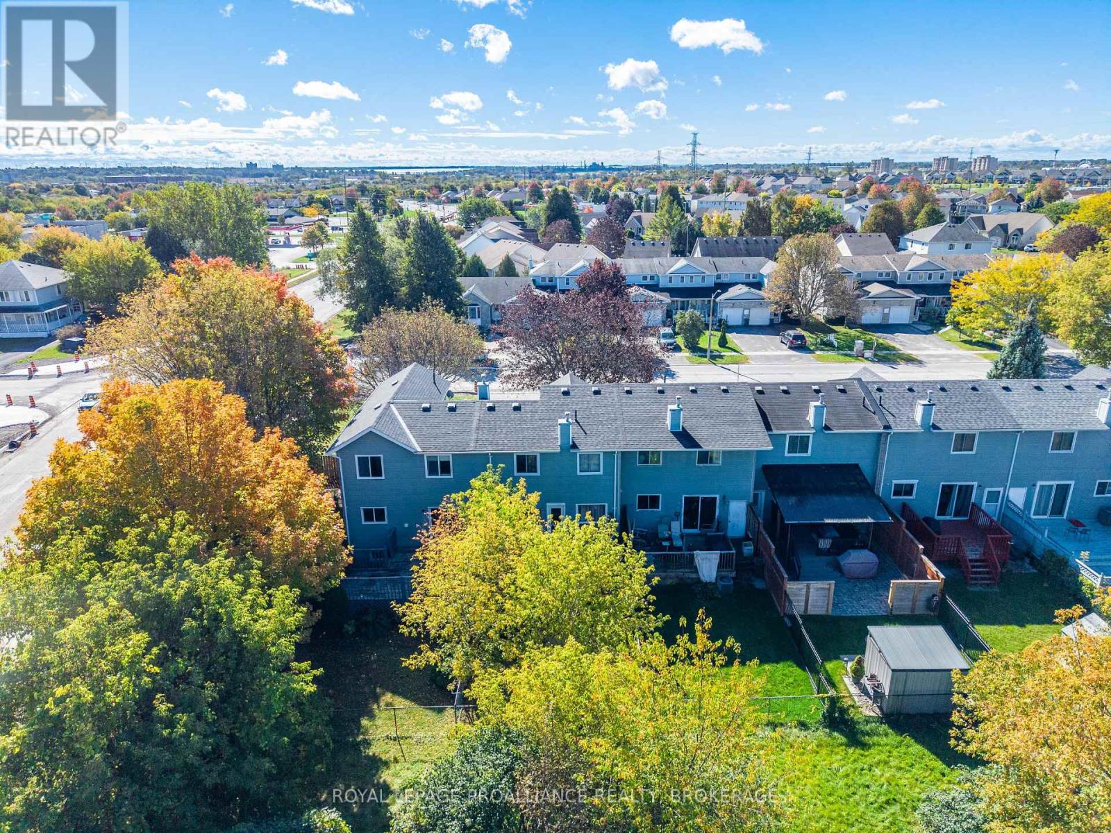 392 DAVIS DRIVE - Image 38