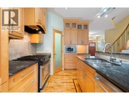 2323 22 Avenue SW - photo 10