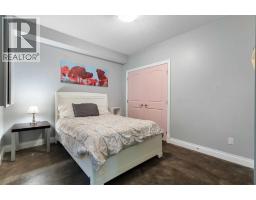 2323 22 Avenue SW - photo 36