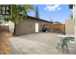 2323 22 Avenue SW - photo 39