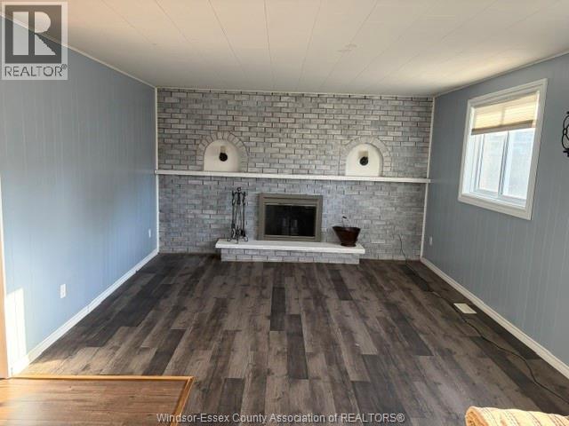 40 Holiday Court — photo 16