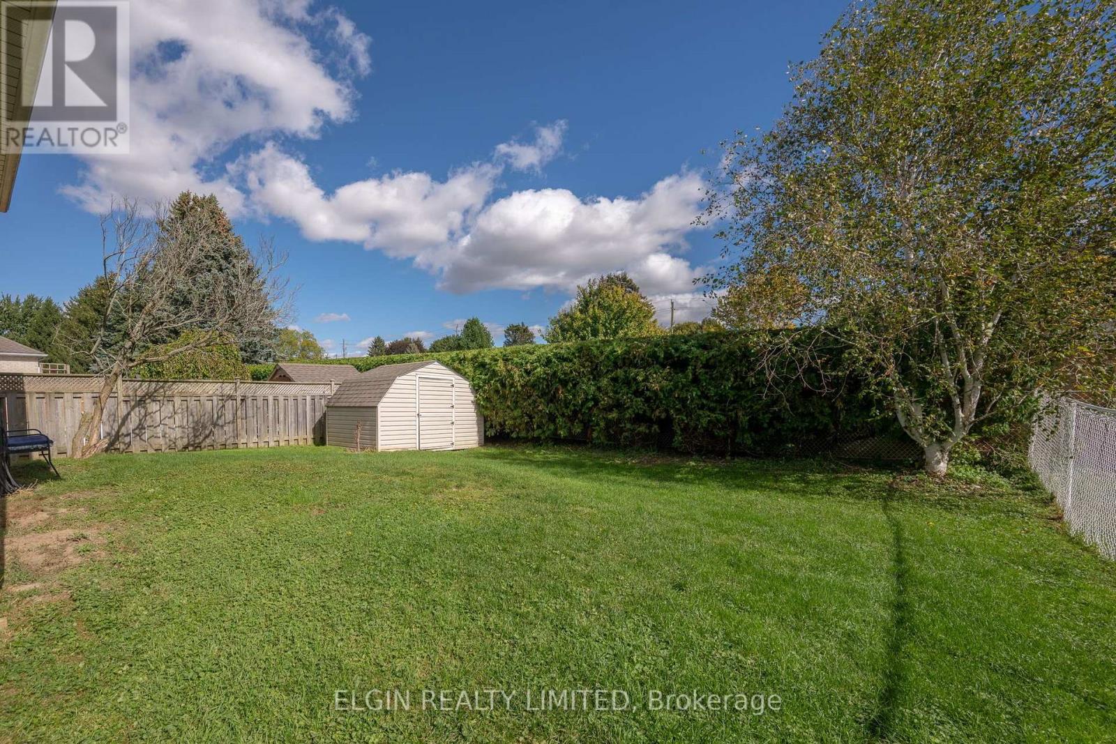 52 OLDEWOOD CRESCENT - Image 27