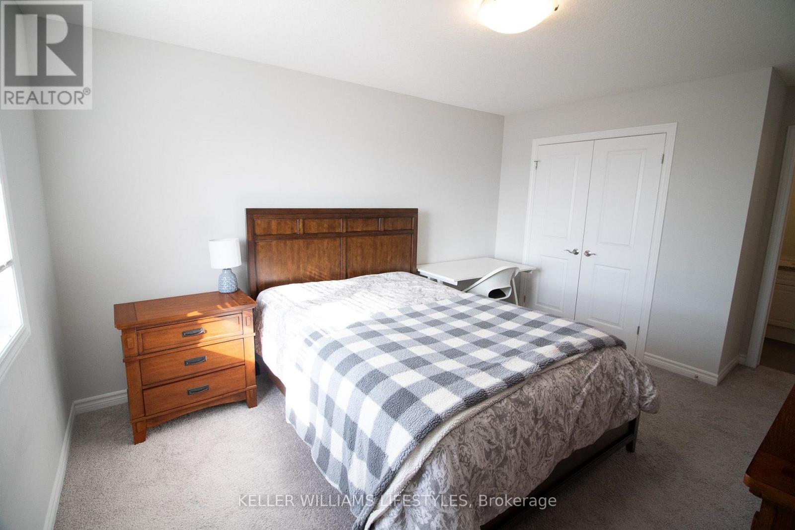 1866 Finley Crescent — photo 27