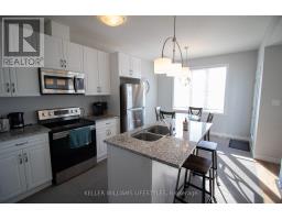 1866 Finley Crescent, London North, ON N6G0W4 Photo 16