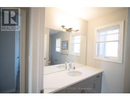 1866 Finley Crescent, London North, ON N6G0W4 Photo 35