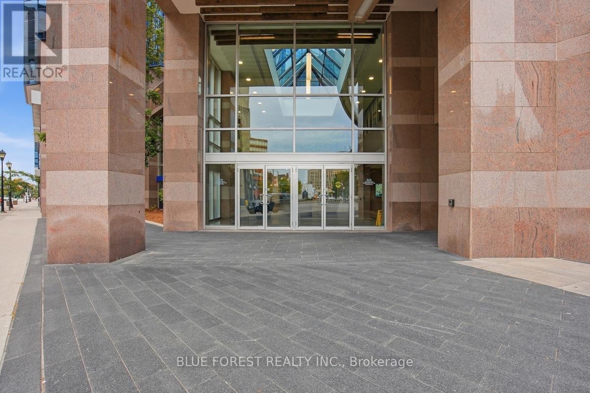 142 Fullarton Street — photo 23