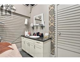 R57 - 142 Fullarton Street, London East, ON N6A0A4 Photo 17