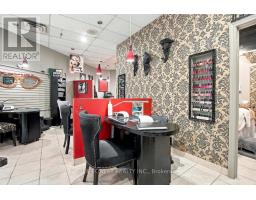 R57 - 142 Fullarton Street, London East, ON N6A0A4 Photo 8