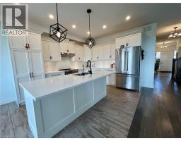 2pc Bathroom - 111 Village Road, Wellesley, ON N0B2T0 Photo 10
