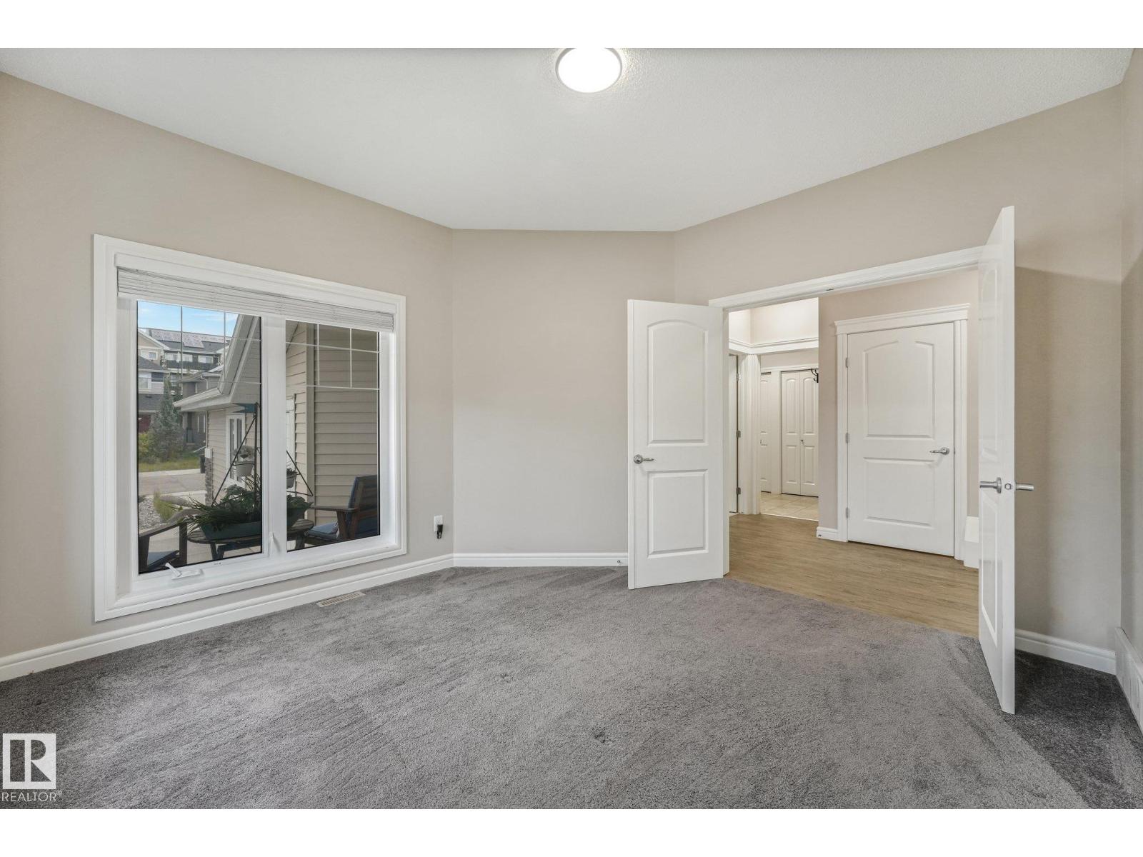 2304 89 ST SW - 8