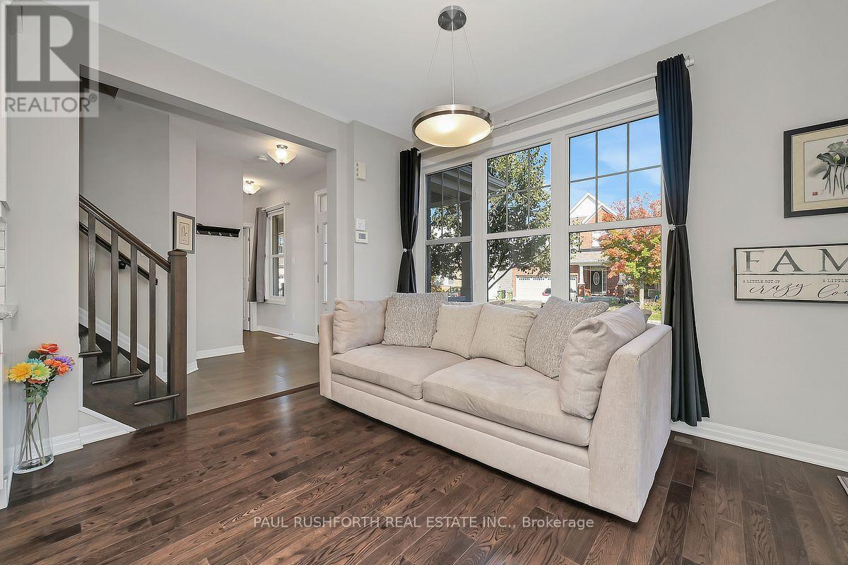 27 ESCALLONIA COURT - 17