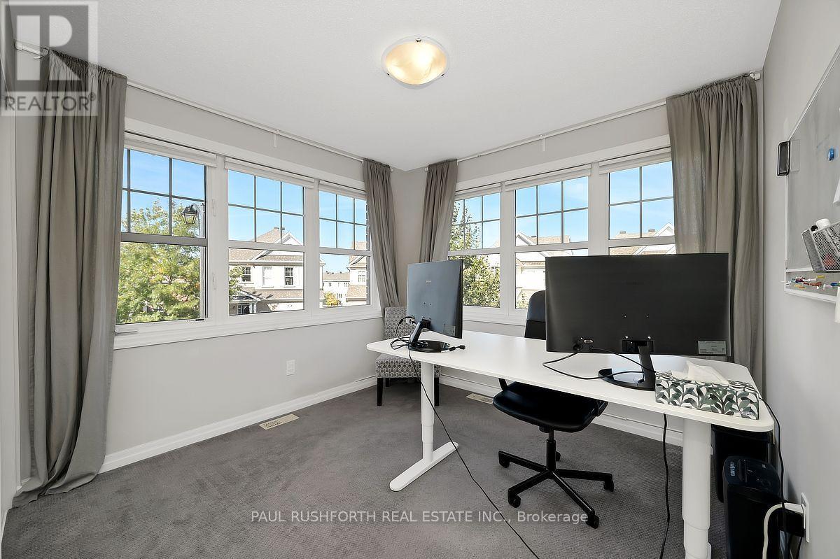 27 ESCALLONIA COURT - 28
