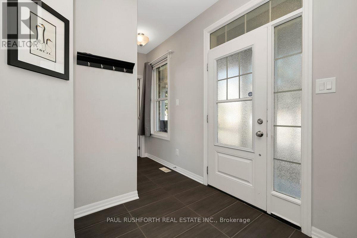 27 ESCALLONIA COURT, Ottawa — photo 6