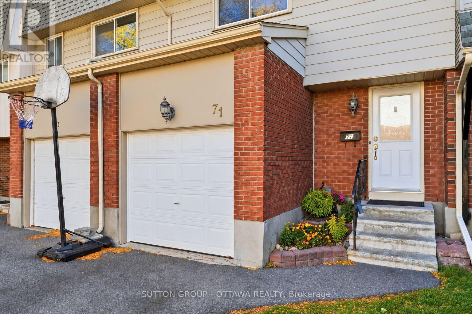 #71 2415 SOUTHVALE CRESCENT - 3
