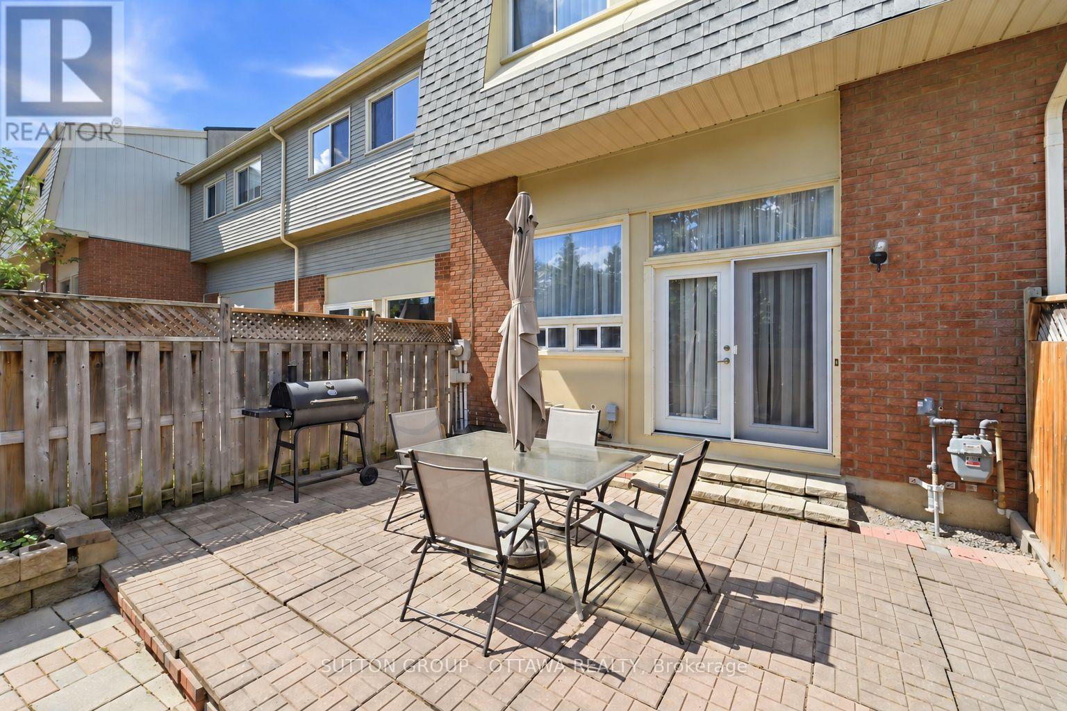 #71 2415 SOUTHVALE CRESCENT - 45