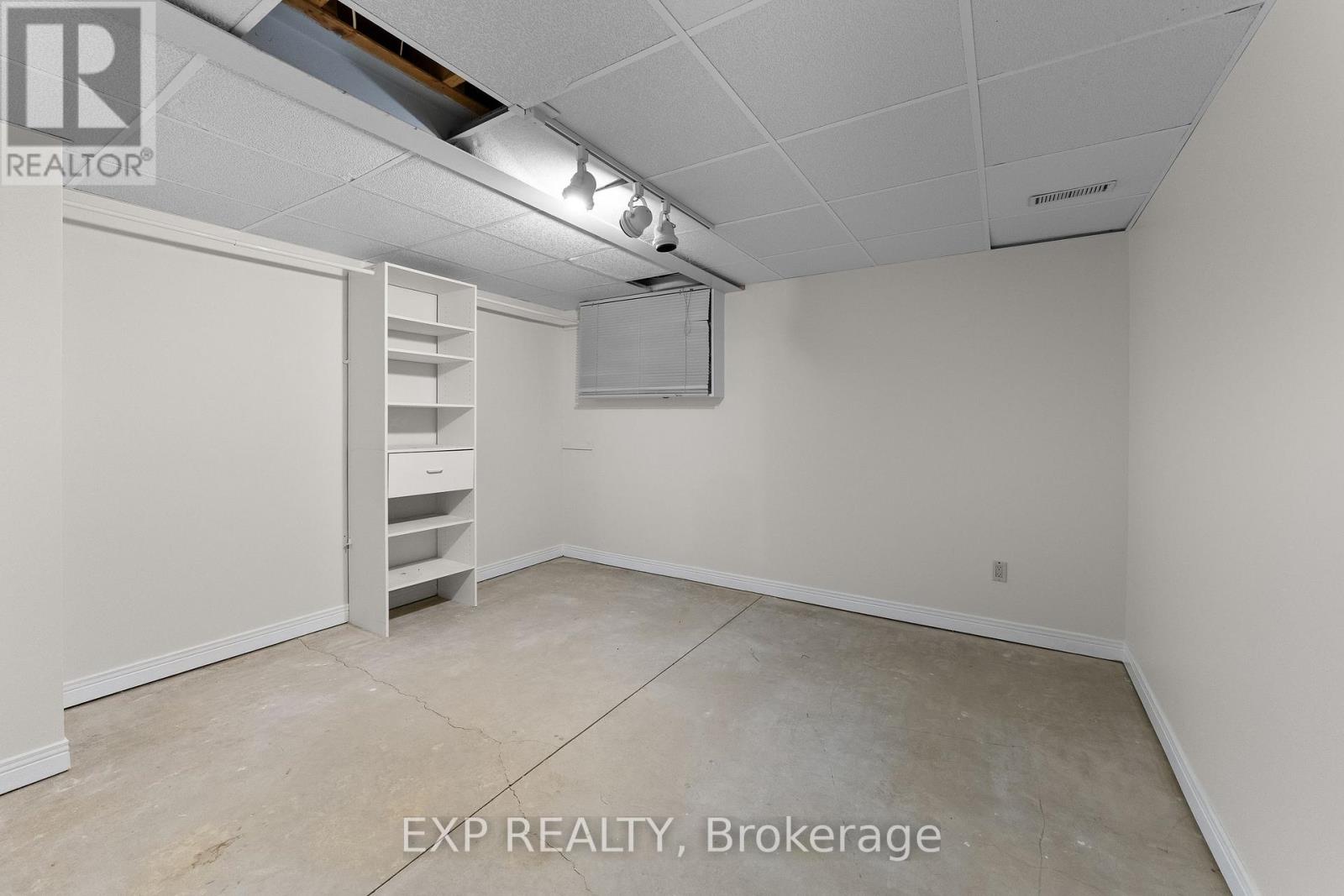 36 VIRGINIA STREET - Image 33