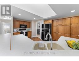 36 Virginia Street, Welland, ON L3C7A4 Photo 15