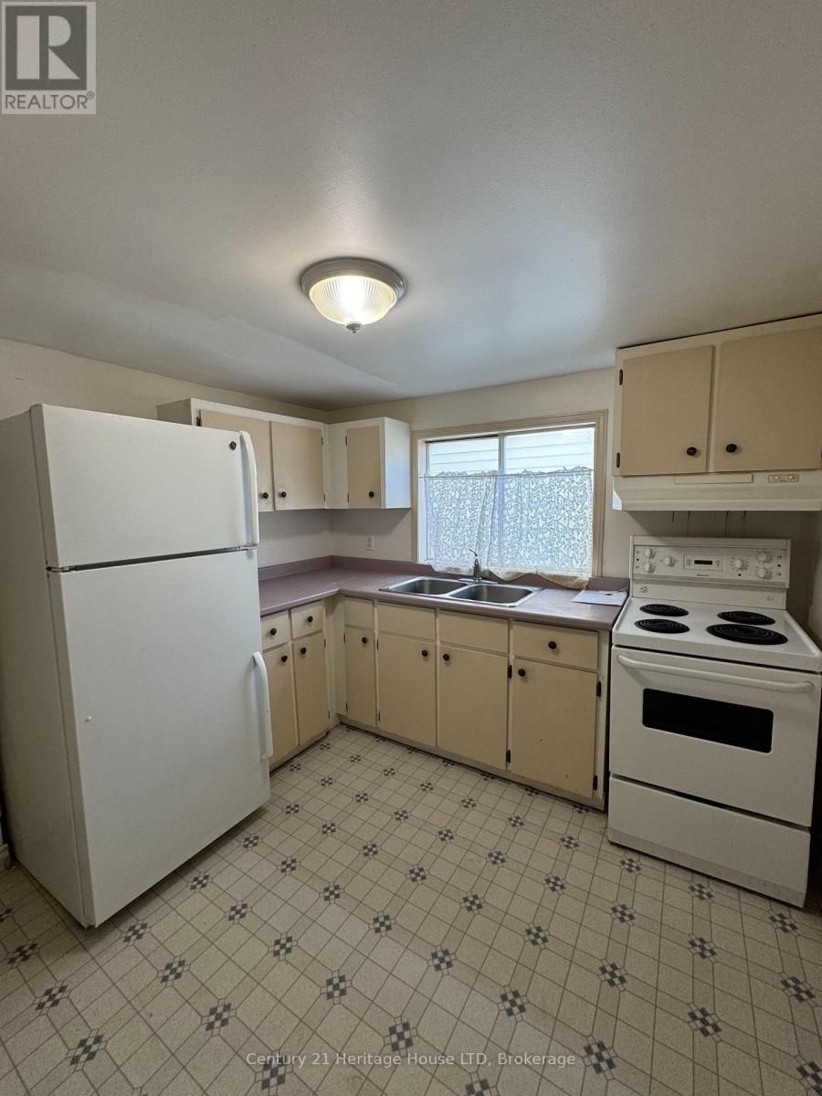4488 EASTWOOD CRESCENT - Image 15