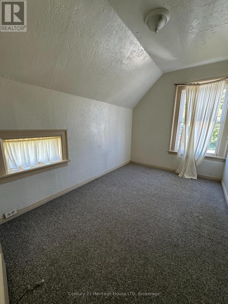 4488 EASTWOOD CRESCENT - Image 20