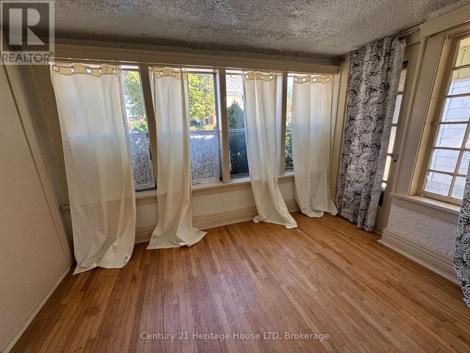 4488 EASTWOOD CRESCENT, Niagara Falls (Downtown) — photo 8