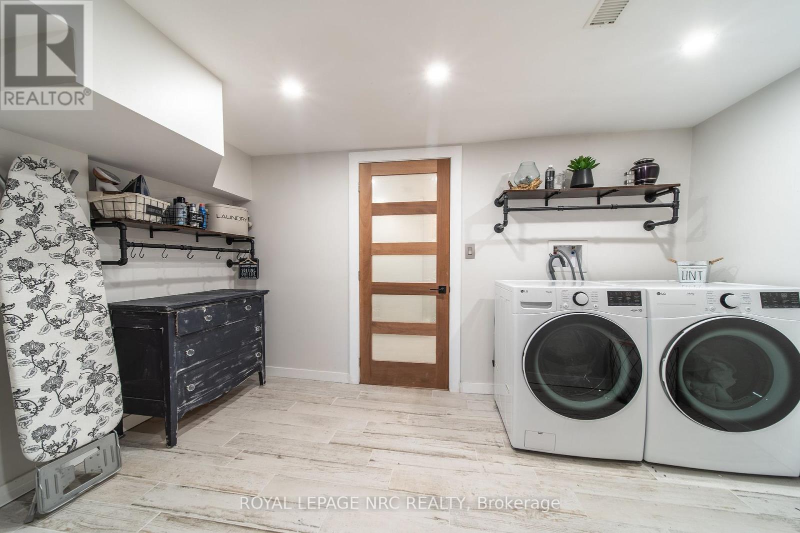 39 CHANTAL COURT - Image 26