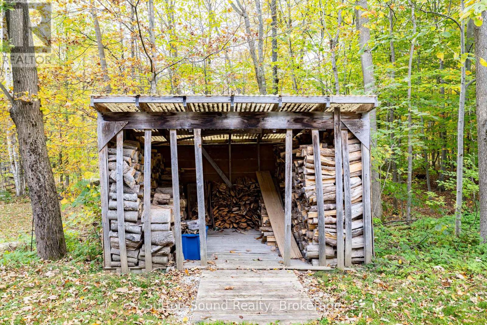 143712 15 SIDE ROAD - Image 41