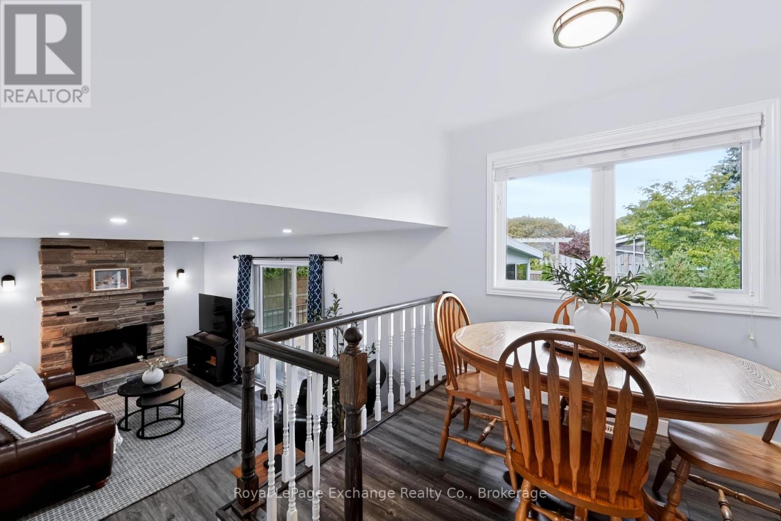 40 GOLF LINKS ROAD - Image 18